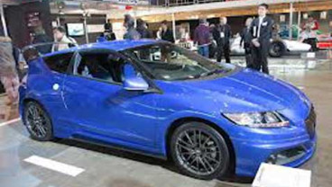 Honda CR-Z Jadi Official Car Ajang Balap IRC di Sirkuit Sentul